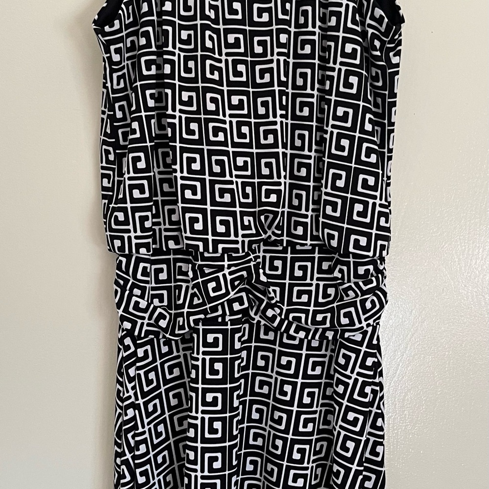 Saint Tropez West Black and White Geometric Dress